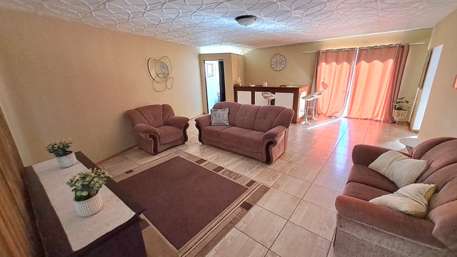 4 Bedroom Property for Sale in Fichardt Park Free State